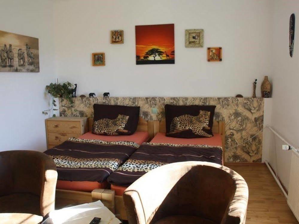 Hotel Hueblers-Schlafquartier Fürstenwalde Zewnętrze zdjęcie